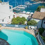 Aparthotel Limani 4*