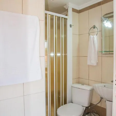 Limani Aparthotel