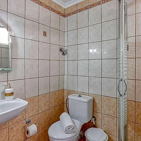 Апарт-отель Limani 4*