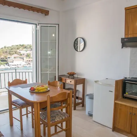 Limani Apartmanhotel Kasziópi