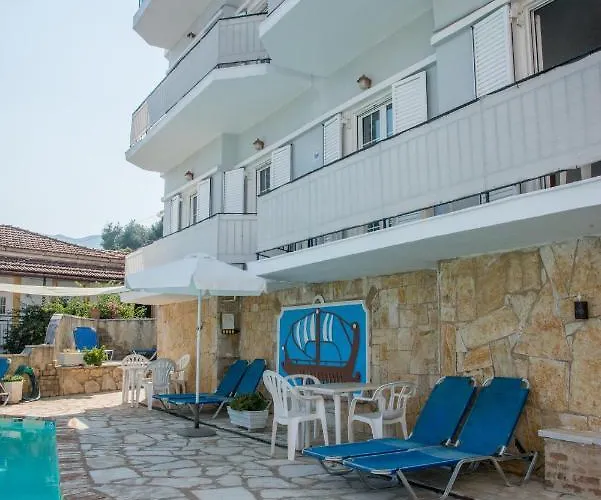 Aparthotel Limani