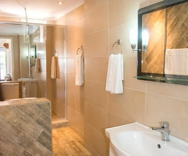 Aparthotel Limani 4*