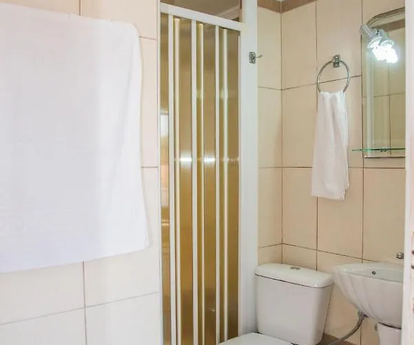 Limani Aparthotel