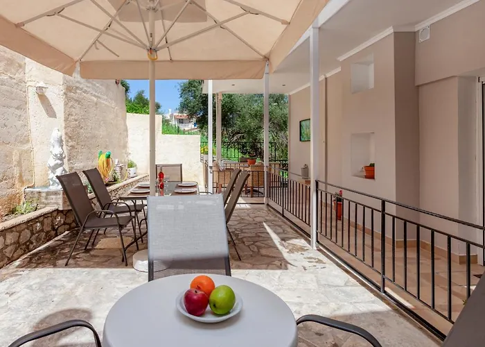 Aparthotel Limani