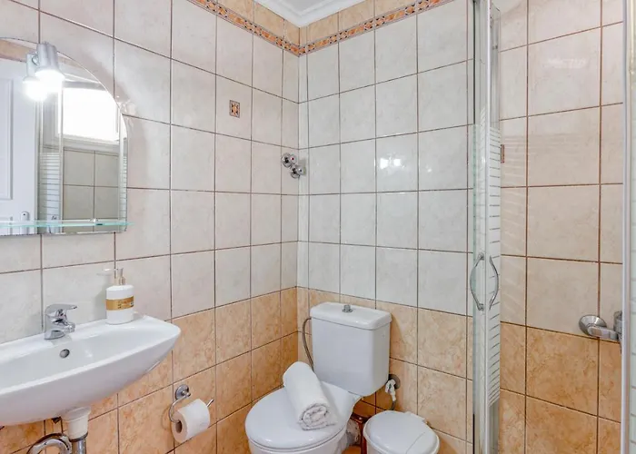 Aparthotel Limani