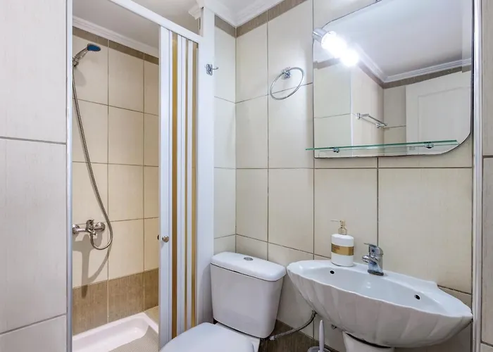 Aparthotel Limani 4*